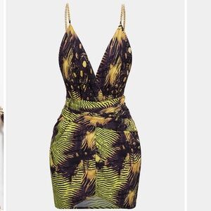 NWT Micas Sexy Tropical Print Metallic Chain Asymmetrical Sleeveless Mini Dress